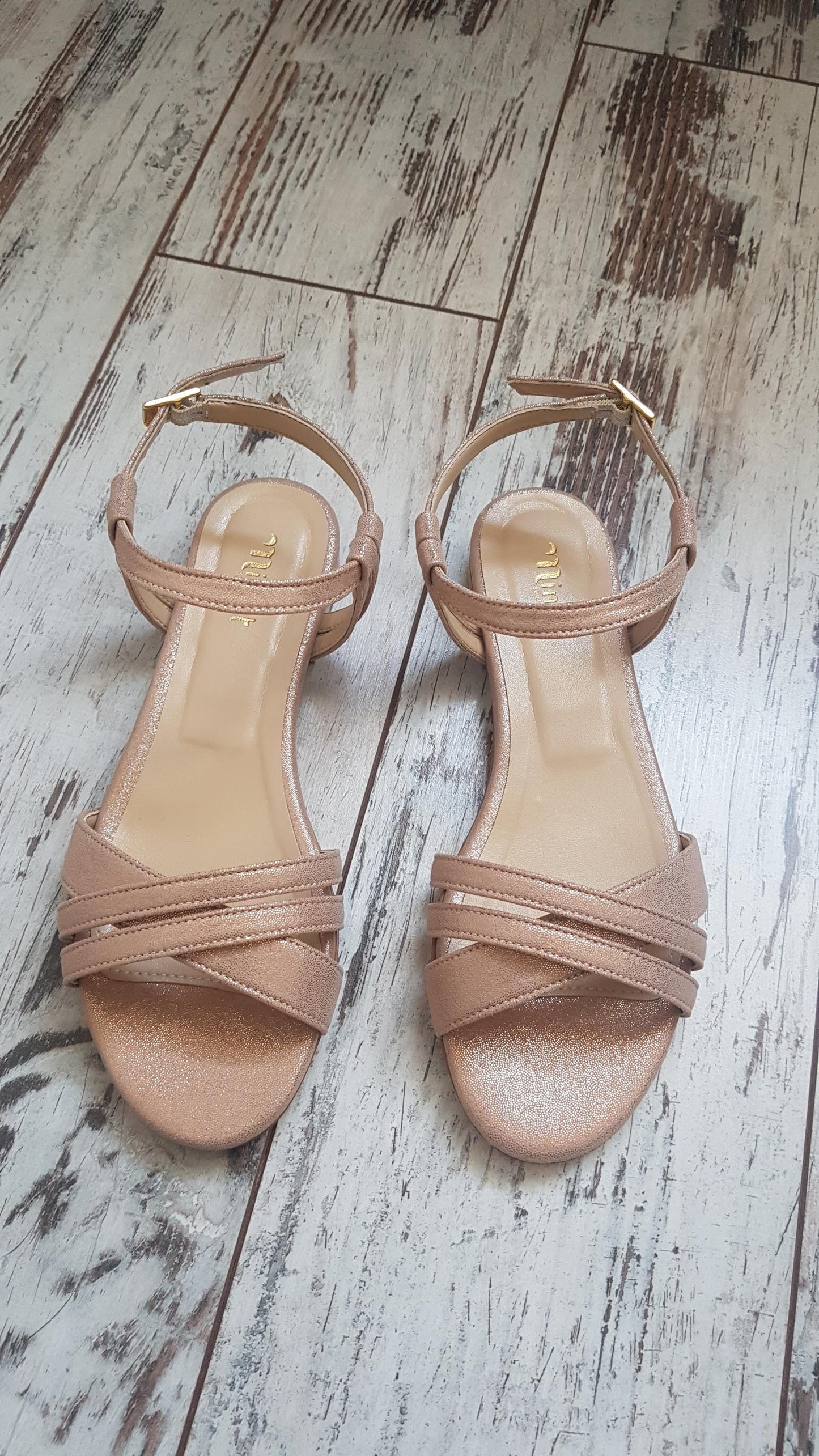 Amande Rose Gold