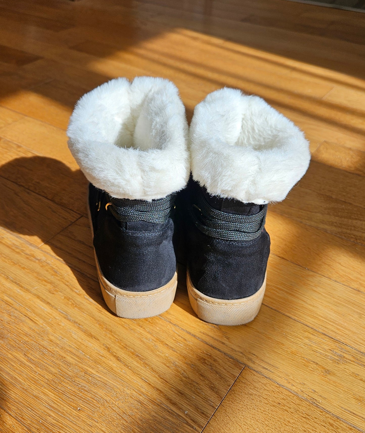 Winter boots