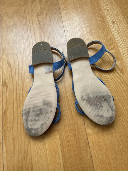 Sandales bleues magnifiques
