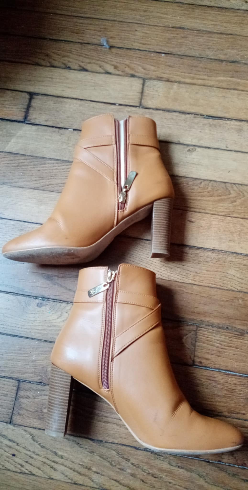 Bottines à talon Camel