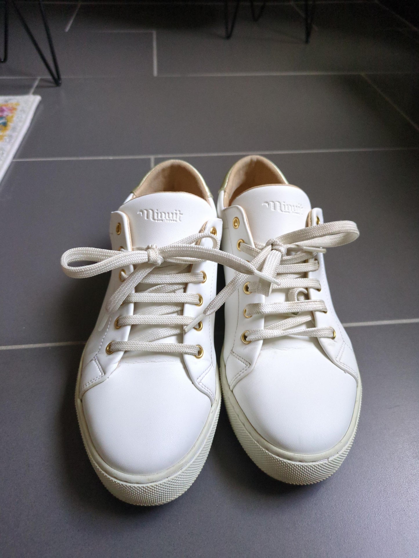 White Twirl