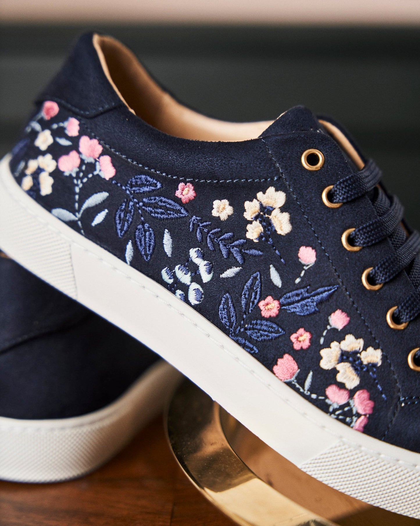 Midnight Flowers Twirl