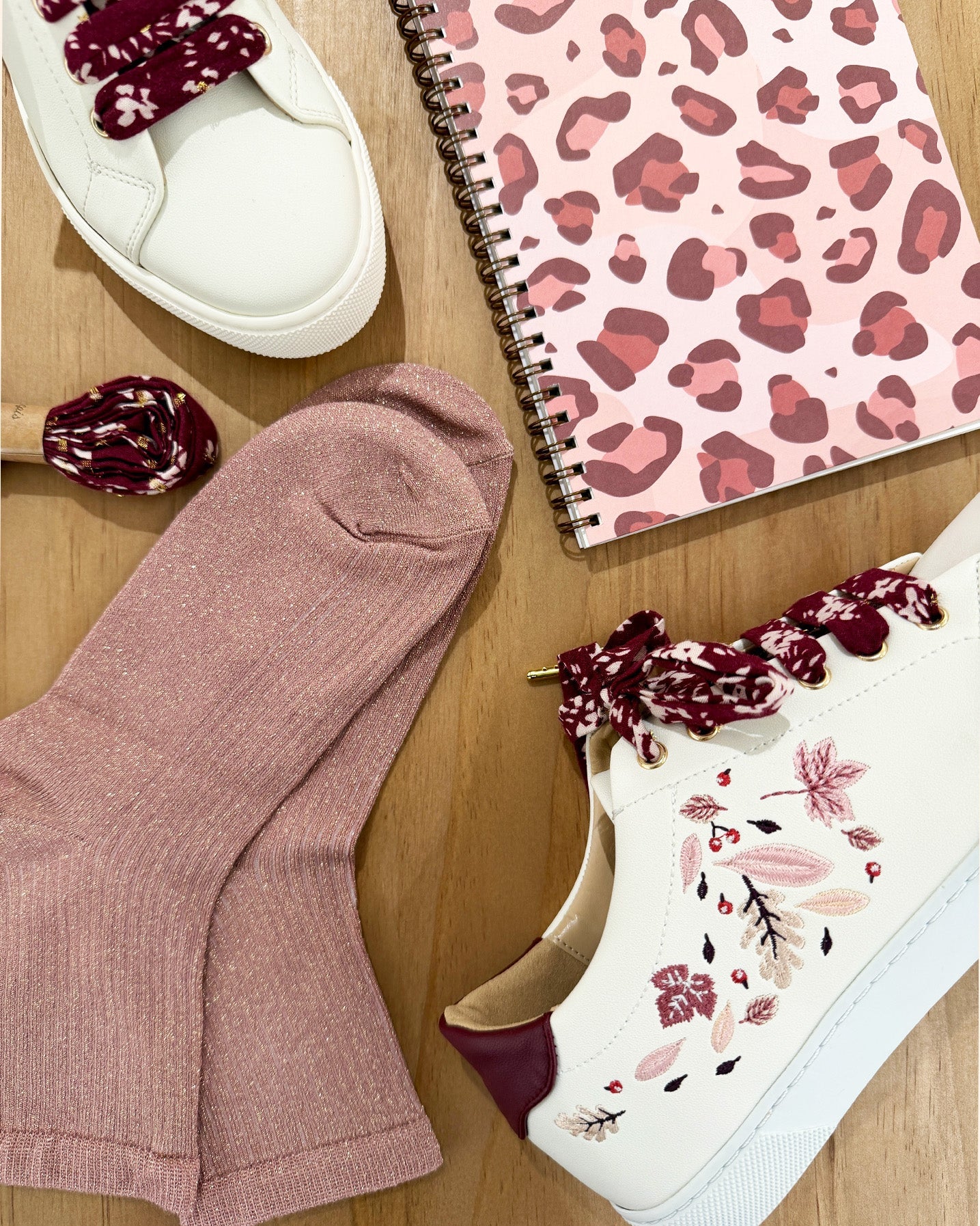 Embroidered Sneakers Box Set