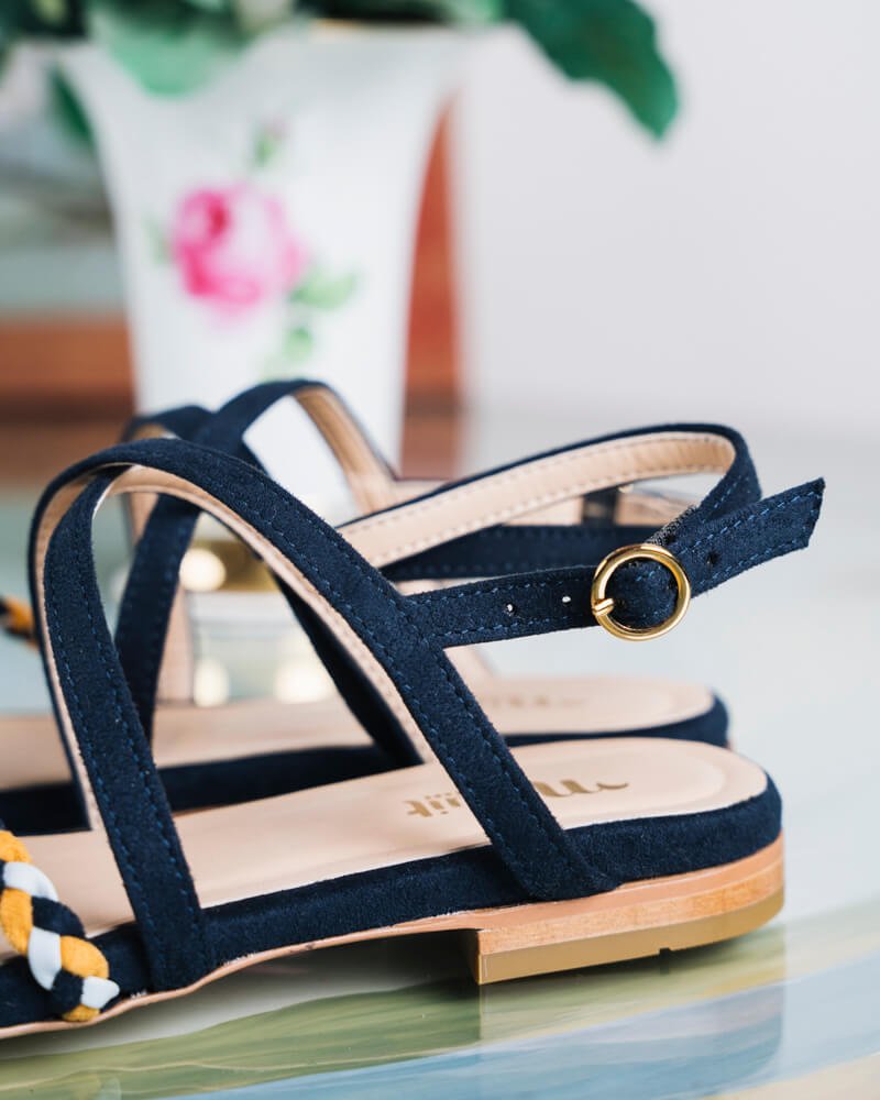 Sandales bleu marine tressées femme